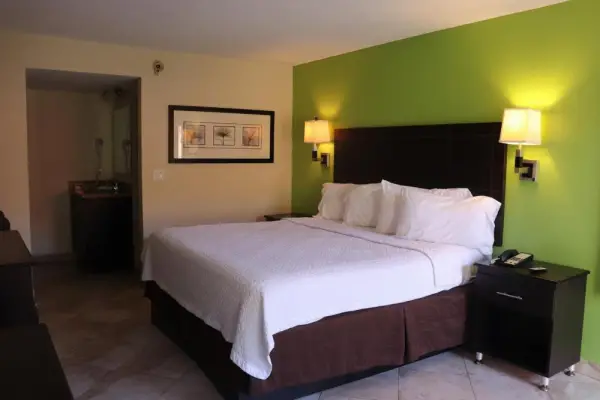 Curtis Inn & Suites 7